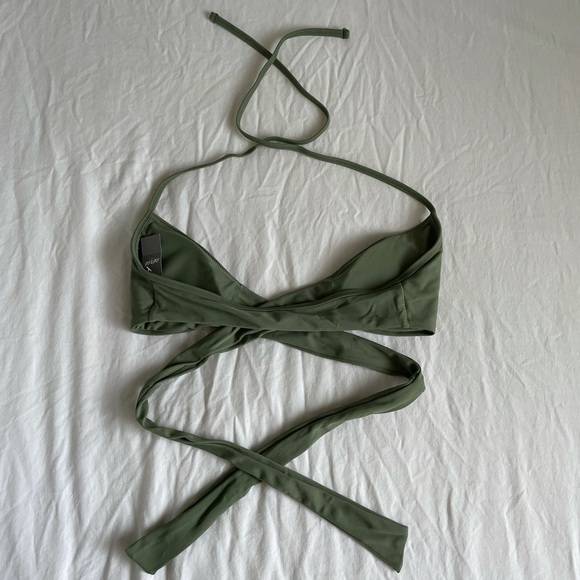 AERIE WRAP BIKINI TOP - Picture 2 of 3